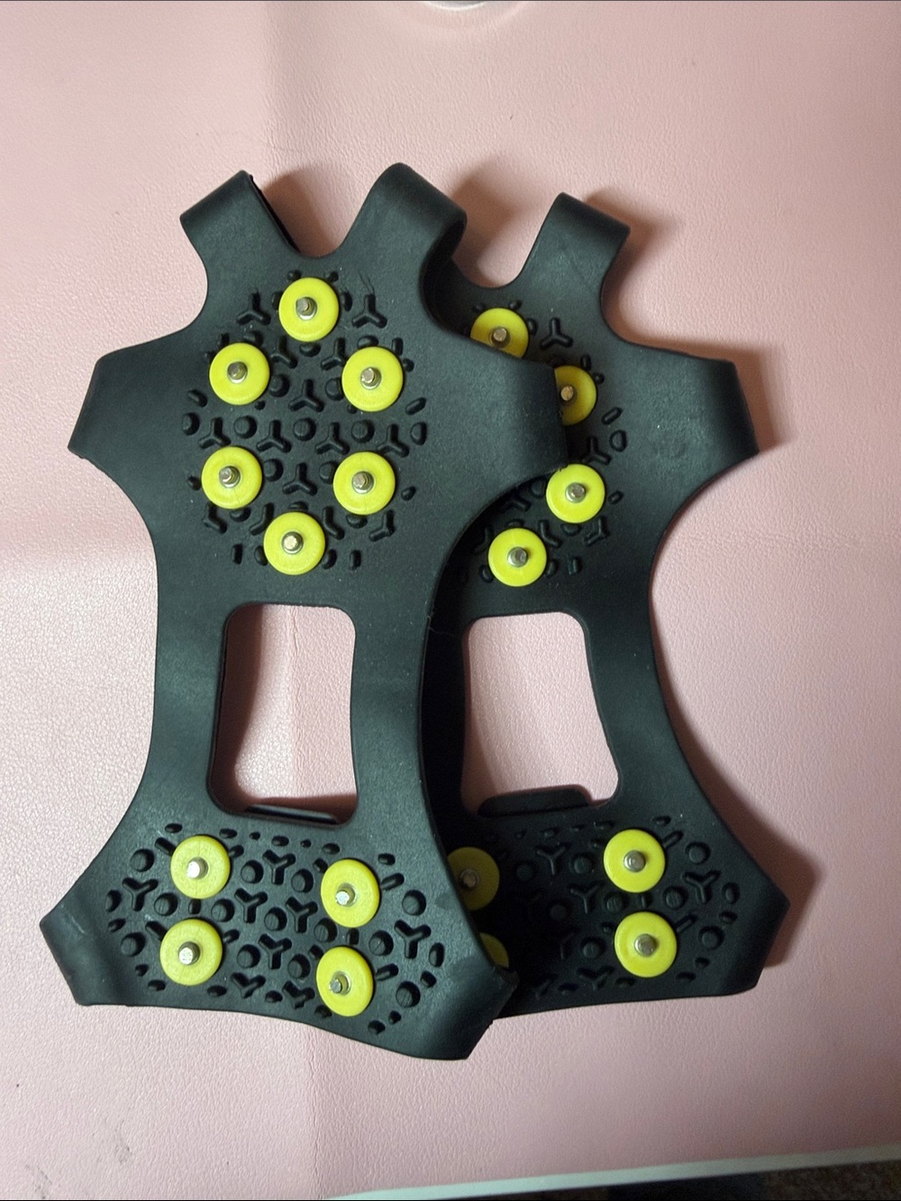 Anti-Slip Ice Cleats Shoes and Boots Snow Crampons Snow Shoe Grippers (Size S)
